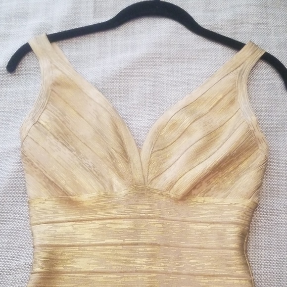 Dress - Picture 3 of 5